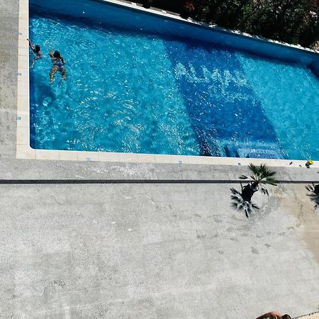 DXN Luxury Apartment 4 Năvodari Extérieur photo