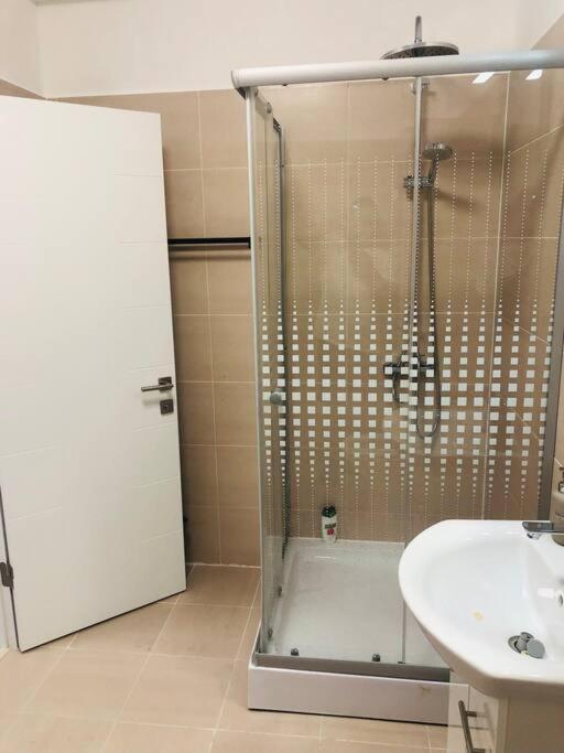 DXN Luxury Apartment 4 Năvodari Extérieur photo